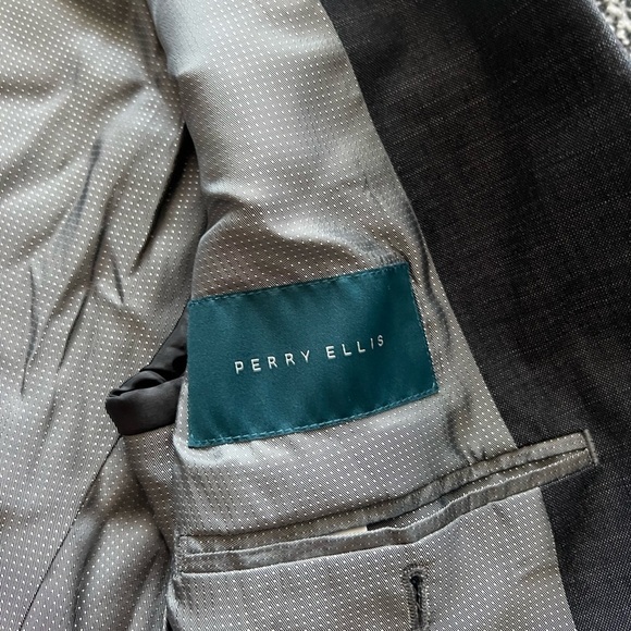 Perry Ellis Slim Fit Space Gray Minimalist Sportcoat - Picture 4 of 5